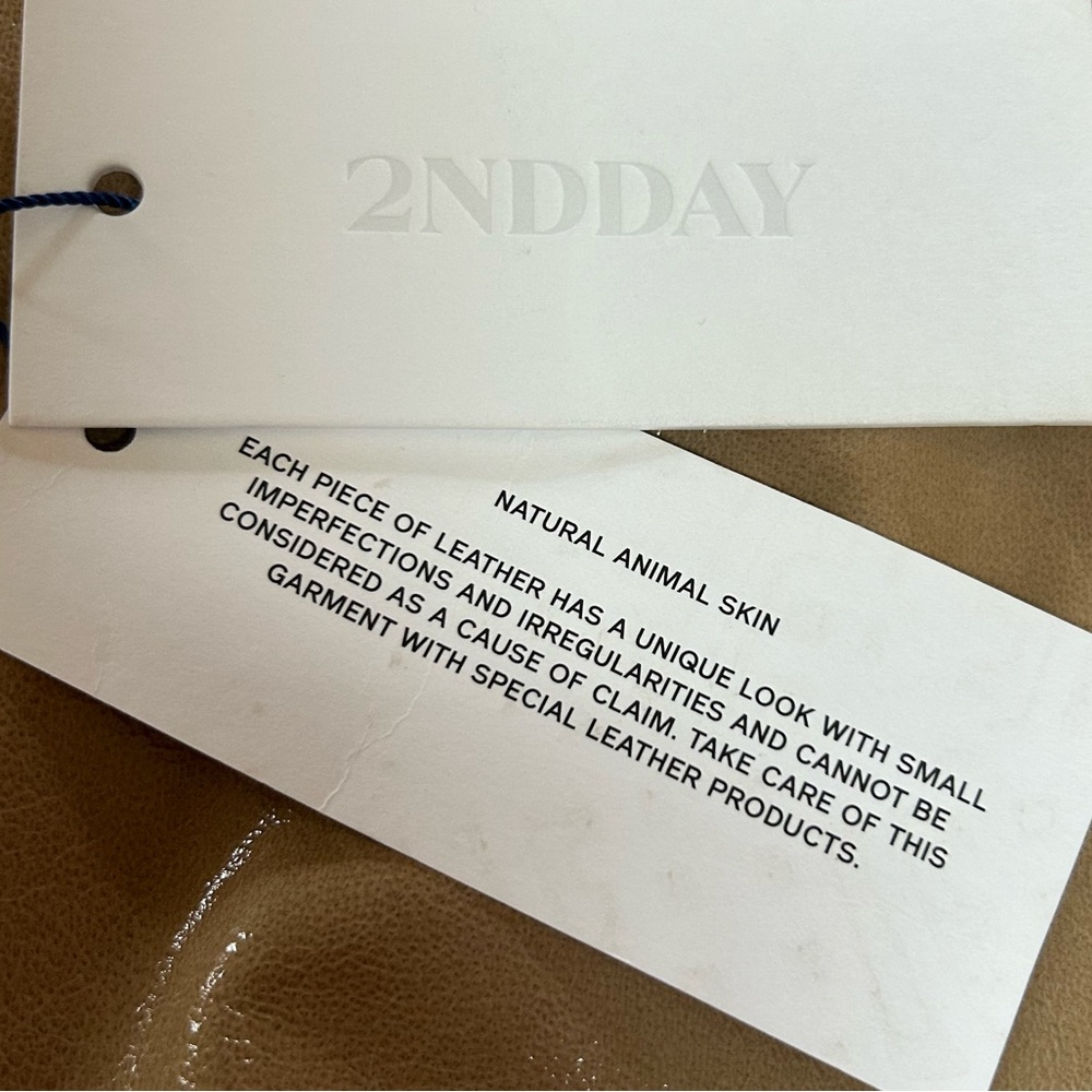 Luxury Lambskin Leather Skirt ‘Cecilia’ - in Cornstalk Neutral- Size XS (34) - Picture 8 of 10